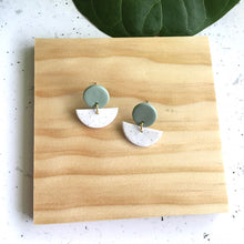 Load image into Gallery viewer, Emma - Grace & Moon