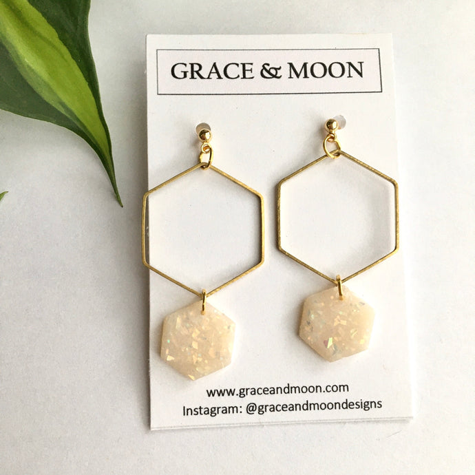 Big Callie (Opal) - Grace & Moon