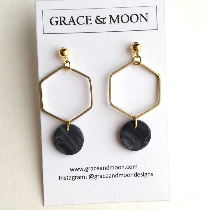 Bella (Marbled Black) - Grace & Moon