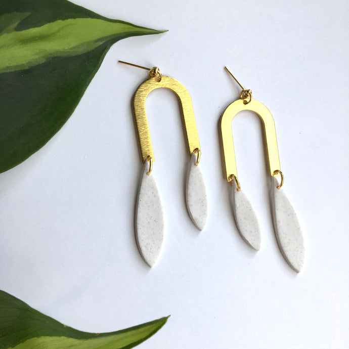 Layla - Grace & Moon