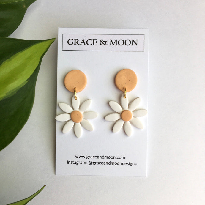 Daisy Drops - Grace & Moon