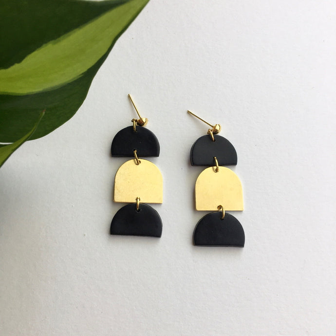 Venus (Black) - Grace & Moon