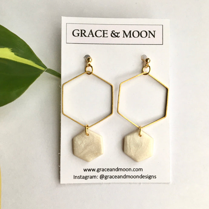 Big Callie (Pearl) - Grace & Moon