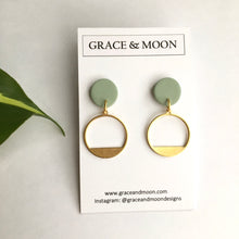 Load image into Gallery viewer, Jane (Sage) - Grace &amp; Moon
