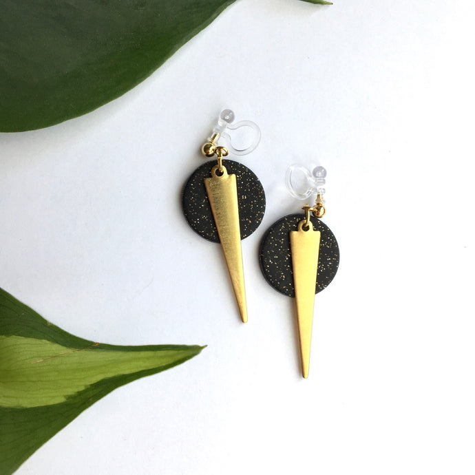 CLIP ON Madonna Twinkle Black - Grace & Moon